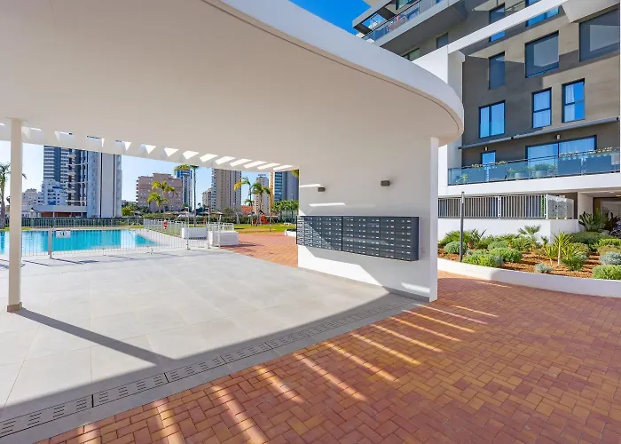 Sunrise 6 - Plusholidays Апартаменти Ifach