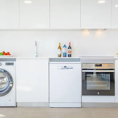 Sunrise 6 - Plusholidays Апартаменти